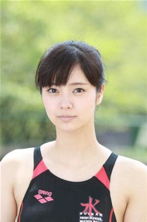 新川優愛 水着|新川優愛、写真集で2年半ぶり水着＆大人の色気にも挑戦